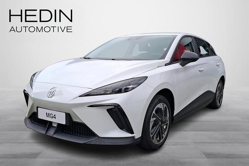 Uusi MG MG4 EV 125 kW (170 HP) 2025 Valkoinen Viistoperä