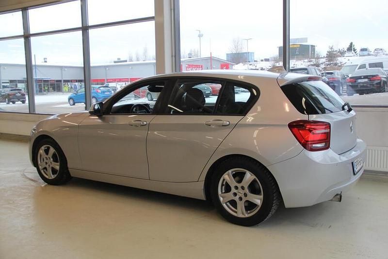 Käytetty BMW 116 136 HP (100 kW) 2012 Hopea Viistoperä