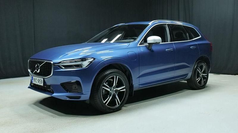 Käytetty 2018 Volvo XC60 R-Design Katumaasturi | 33 900 € (Perustarjous) - Kuva 1/3