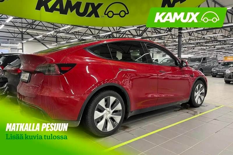 Käytetty Tesla Model Y 258 kW (351 HP) 2022 Punainen Katumaasturi