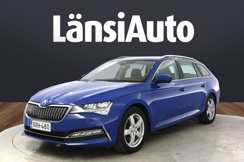 Sininen Käytetty 2020 Skoda Superb Ambition Farmari | 19 280 € (Supertarjous) - Kuva 1/1