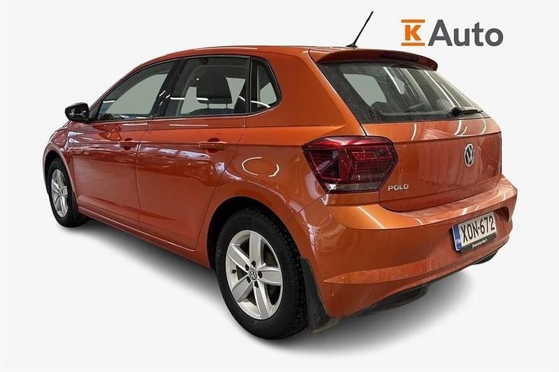 Käytetty VW Polo Comfortline 95 HP (69 kW) 2018 Met. vihreä Viistoperä