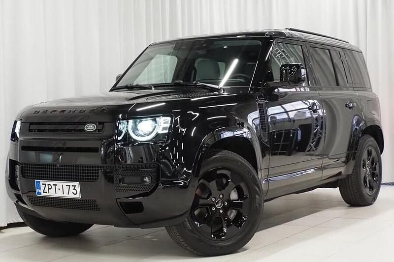 Käytetty Land Rover Defender SE Dynamic 301 HP (221 kW) 2025 Katumaasturi