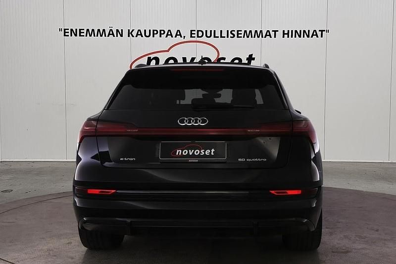 Käytetty Audi e-tron S-Line 230 kW (313 HP) 2020 Katumaasturi