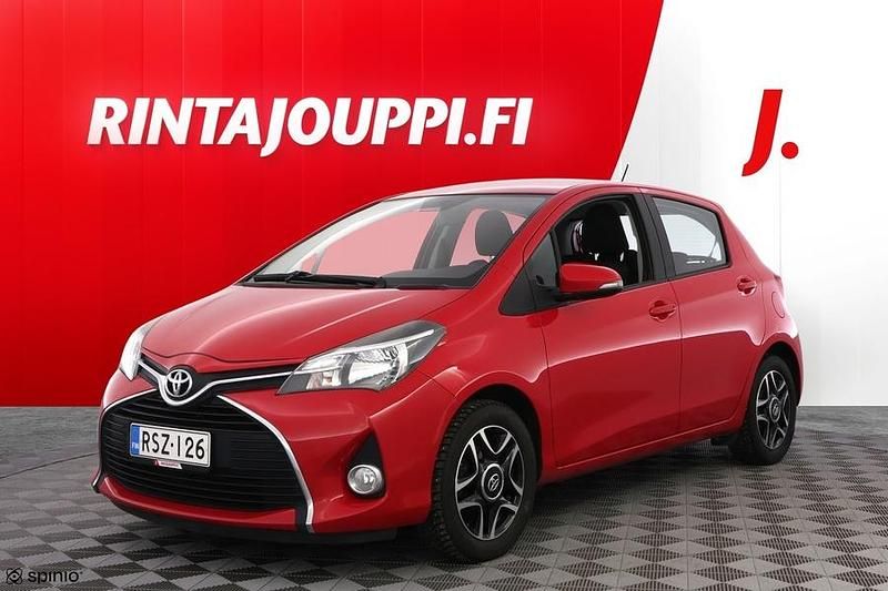 Käytetty Toyota Yaris Active 99 HP (72 kW) 2017 Punainen Viistoperä