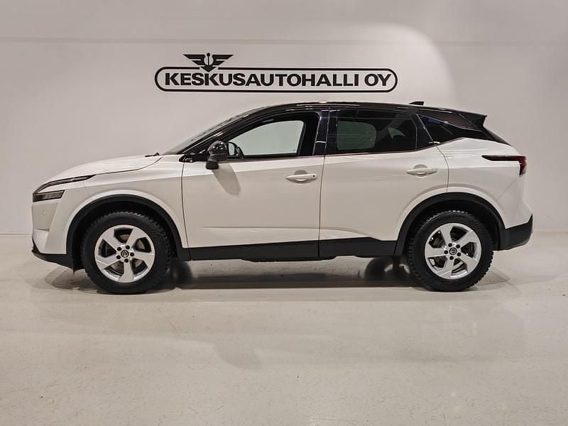 Käytetty Nissan Qashqai Tekna 158 HP (116 kW) 2022 Valkoinen Katumaasturi