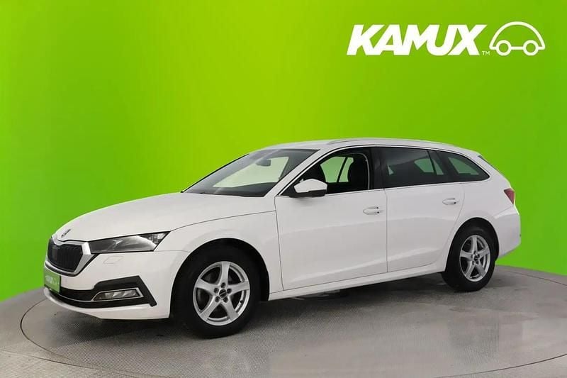 Käytetty Skoda Octavia First Edition 150 HP (110 kW) 2021 Valkoinen Farmari