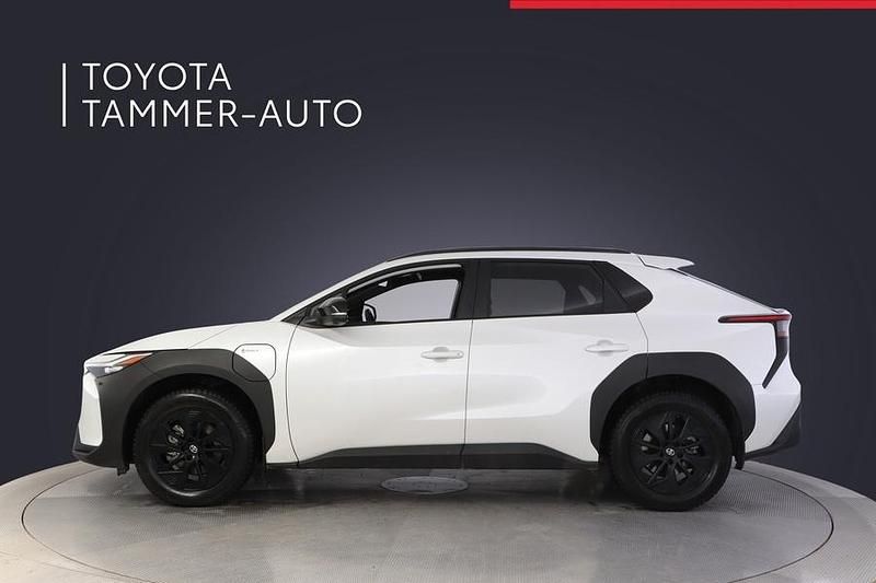 Käytetty Toyota bZ4X Edition 50 kW (69 HP) 2025 Valkoinen Katumaasturi
