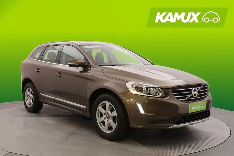 Käytetty Volvo XC60 Summum 215 HP (158 kW) 2014 Ruskea Katumaasturi