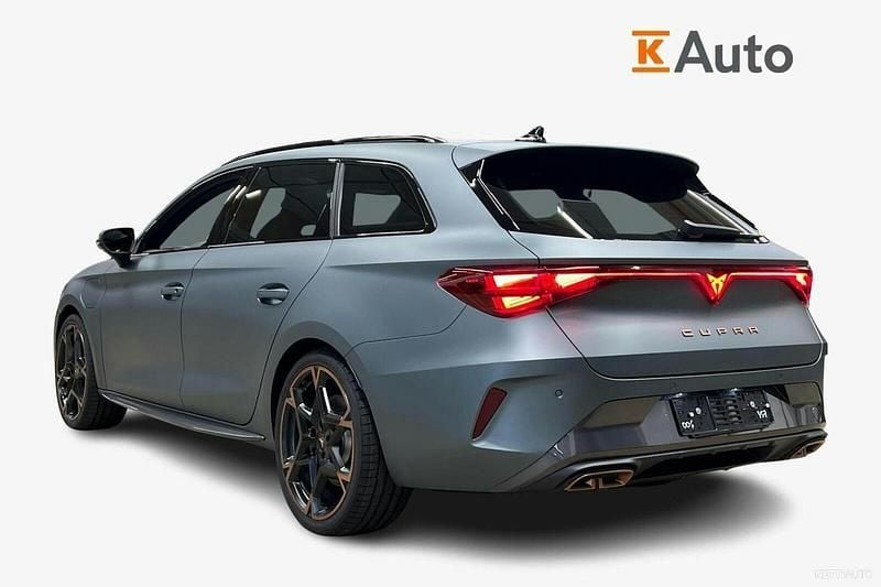 Uusi Cupra Leon VZ 268 HP (197 kW) 2025 Harmaa Farmari
