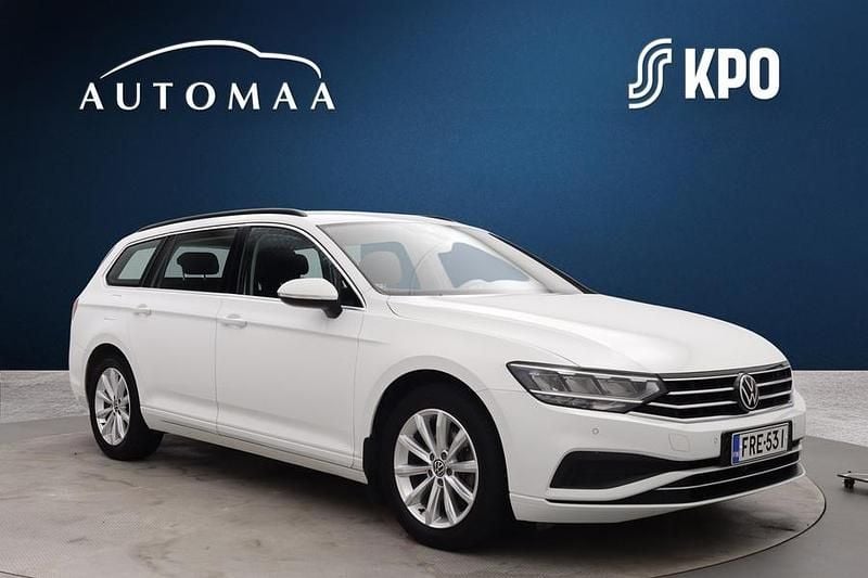 Käytetty VW Passat Style 150 HP (110 kW) 2021 Valkoinen Farmari