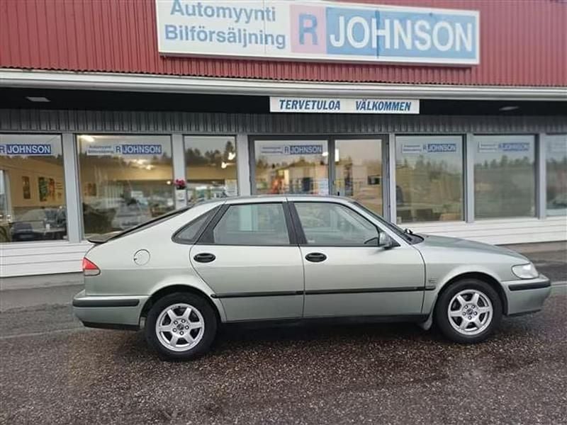 Käytetty 2002 Saab 9-3 Viistoperä | 5 350 € - Kuva 1/4