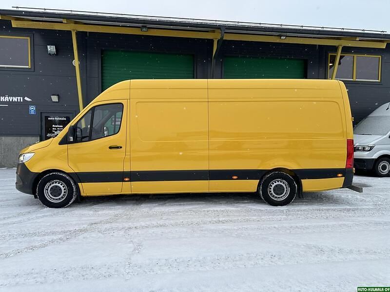 Käytetty Mercedes Sprinter 163 HP (119 kW) 2019 Keltainen Van