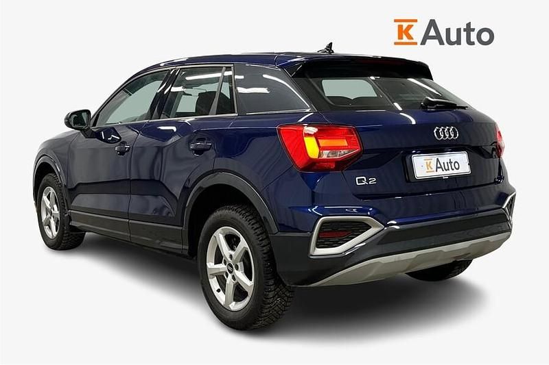 Käytetty Audi Q2 Advanced Plus 150 HP (110 kW) 2024 Sininen Katumaasturi