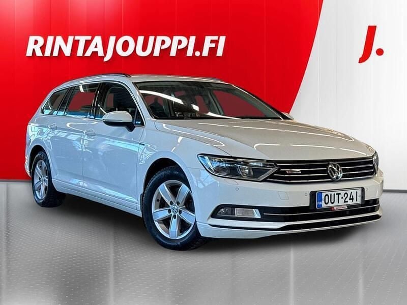 Käytetty VW Passat Comfortline 190 HP (139 kW) 2016 Valkoinen Farmari