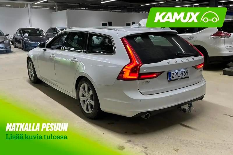 Käytetty Volvo V90 Momentum 190 HP (139 kW) 2020 Valkoinen Farmari