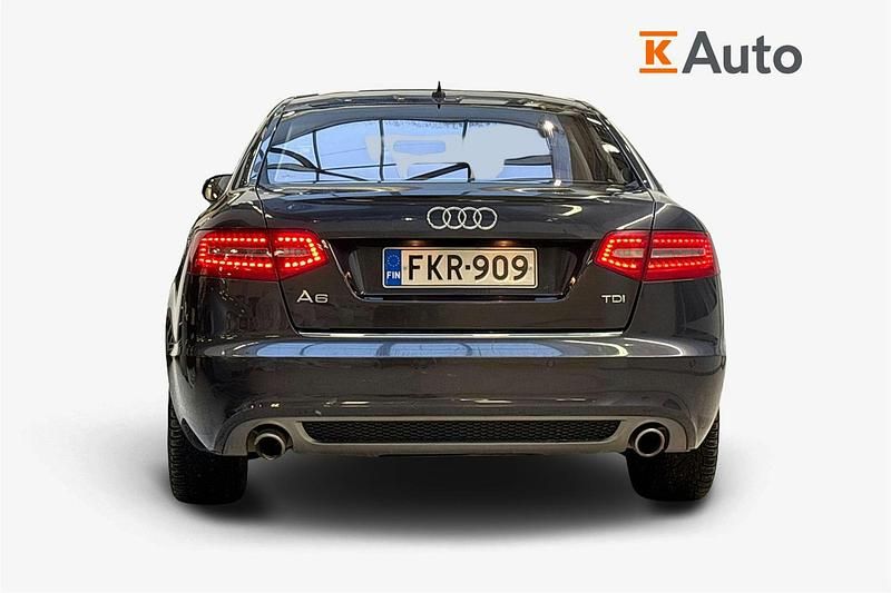 Käytetty Audi A6 Business 170 HP (125 kW) 2010 Harmaa Sedan