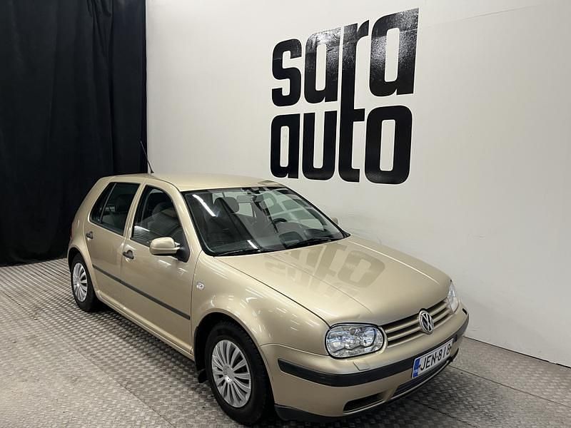 Käytetty 2001 VW Golf IV Basis Viistoperä | 1 900 € (Perustarjous) - Kuva 1/3