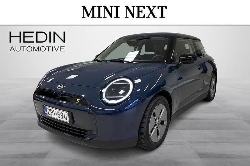 Käytetty 2025 Mini Cooper SE Essential Viistoperä | 36 900 € - Kuva 1/4