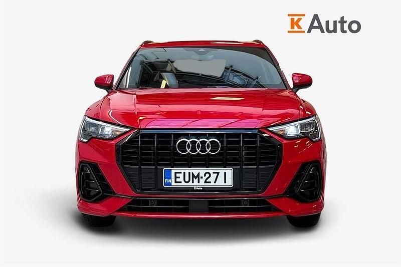 Käytetty Audi Q3 S-Line 245 HP (180 kW) 2022 Punainen Katumaasturi