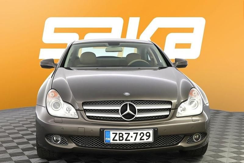 Käytetty Mercedes CLS320 224 HP (164 kW) 2008 Coupe - kaksiovinen