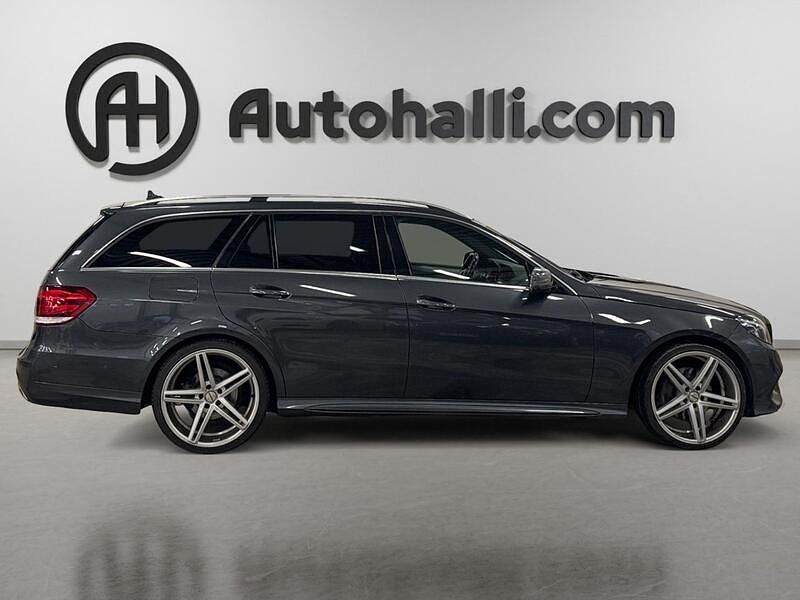 Käytetty Mercedes E220 AMG 170 HP (125 kW) 2013 Farmari