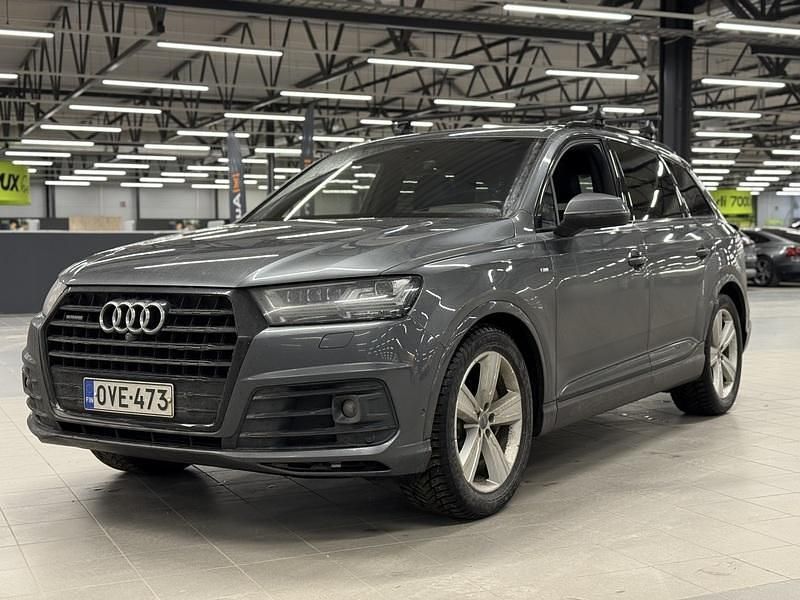 Käytetty Audi Q7 S-Line 272 HP (200 kW) 2016 Katumaasturi
