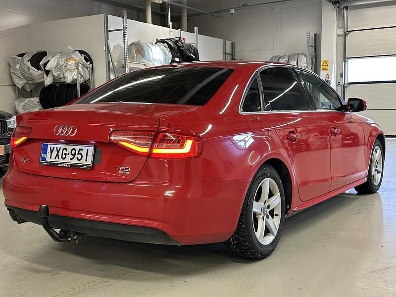 Käytetty Audi A4 Business 224 HP (164 kW) 2014 Sedan