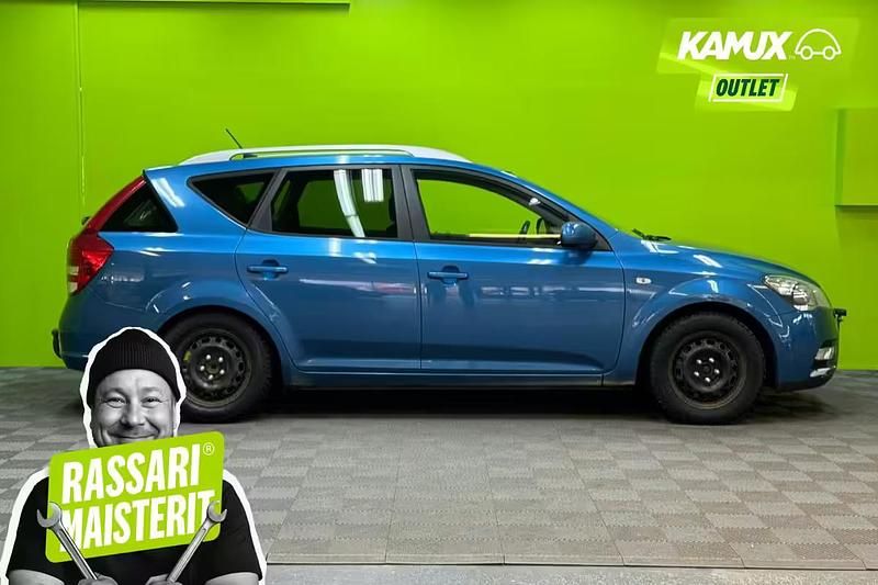 Käytetty Kia Ceed Sportswagon EX 124 HP (91 kW) 2010 Sininen Farmari