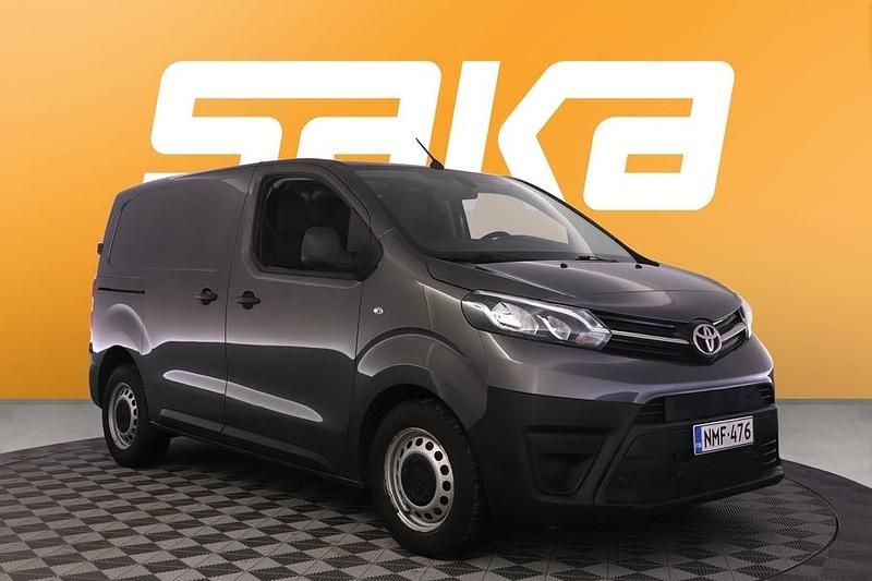 Käytetty Toyota Proace 102 HP (75 kW) 2021 Tila-auto