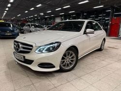 Valkoinen Käytetty 2013 Mercedes E250 Business Sedan | 19 580 € (Hieman kallis)