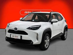 Valkoinen Käytetty 2024 Toyota Yaris Cross Active Katumaasturi | 24 780 € (Hyvä tarjous)