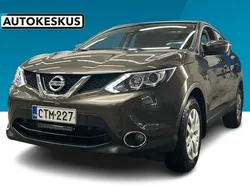 Ruskea Käytetty 2015 Nissan Qashqai Acenta Katumaasturi | 9 190 € (Hyvä tarjous)