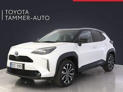 Valkoinen Käytetty 2022 Toyota Yaris Cross Katumaasturi | 26 980 € (Perustarjous)