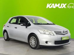 Hopea / harmaa Käytetty 2010 Toyota Auris Terra Sedan | 6 370 € (Hyvä tarjous)