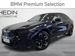 Musta Käytetty 2024 BMW i5 M Sport Sedan | 79 800 € (Hieman kallis)