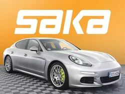 Käytetty 2014 Porsche Panamera S E-Hybrid Sedan | 33 900 €