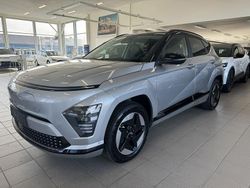 R24 = shimmering sil Käytetty 2023 Hyundai Kona Premium Katumaasturi | 41 900 €