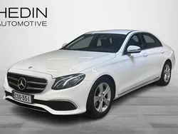 Valkoinen Käytetty 2020 Mercedes E200 Sedan | 17 890 € (Supertarjous)