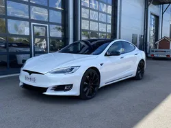 Käytetty 2019 Tesla Model S Sedan | 48 870 €