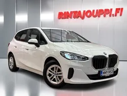 Käytetty 2023 BMW 225 Active Tourer Tila-auto | 31 900 € (Hyvä tarjous)