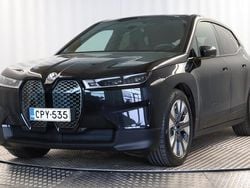 Käytetty 2022 BMW iX Katumaasturi | 46 900 € (Perustarjous)