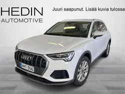 Valkoinen Käytetty 2023 Audi Q3 Business Katumaasturi | 31 900 € (Perustarjous)
