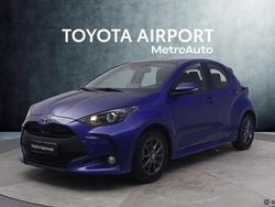 Sininen Käytetty 2024 Toyota Yaris Hybrid Viistoperä | 20 890 € (Supertarjous)