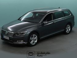 Harmaa Käytetty 2015 VW Passat Highline Farmari | 12 900 € (Perustarjous)
