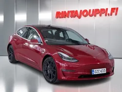Käytetty 2019 Tesla Model 3 Long Range Sedan | 21 980 € (Perustarjous)