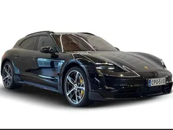 Musta Käytetty 2021 Porsche Taycan Turbo S Cross Turismo Sedan | 109 800 €