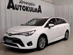 Valkoinen Käytetty 2017 Toyota Avensis Multidrive S Farmari | 12 980 € (Hyvä tarjous)