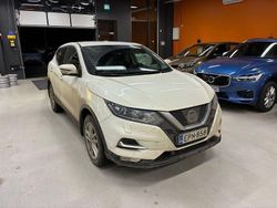 Käytetty 2018 Nissan Qashqai 360º Katumaasturi | 12 890 € (Perustarjous)