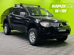 Musta Käytetty 2010 Mitsubishi L200 Intense Nouto | 19 990 € (Kallis)